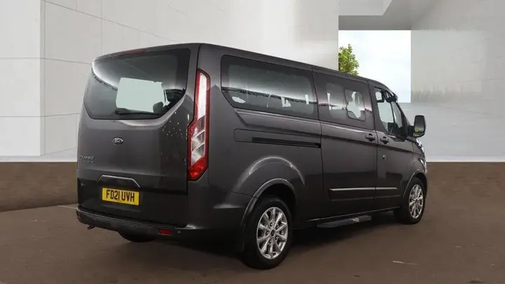 Ford Tourneo Custom 2021 photo 4