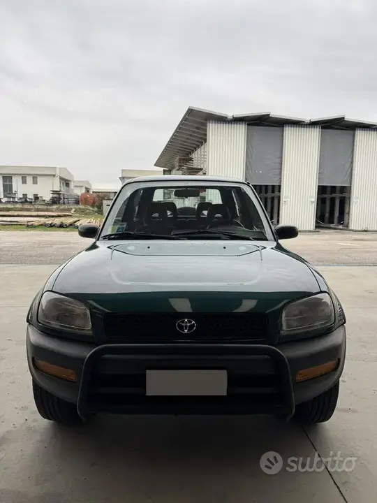 Toyota Rav4 1995 photo 2
