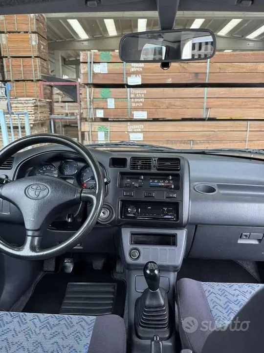 Toyota Rav4 1995 photo 5
