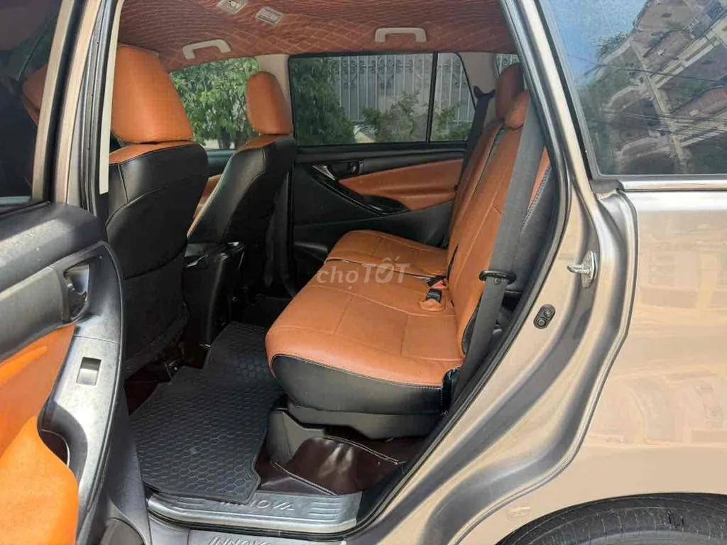 Toyota Innova 2018 photo 4