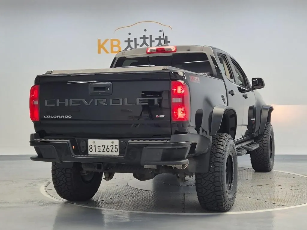 Chevrolet Colorado 2021 photo 3