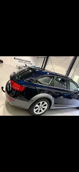 Audi A4 Allroad 2010 photo 2