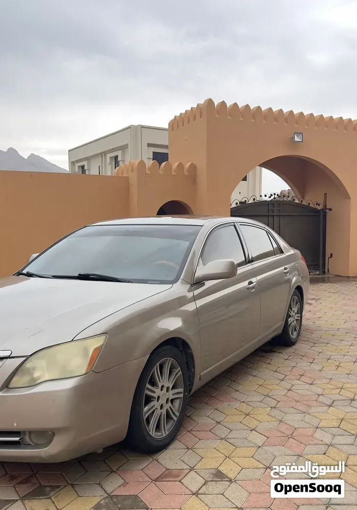 Toyota Avalon 2005 photo 2