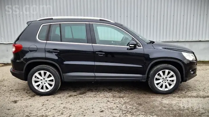 Volkswagen Tiguan 2008 photo 3
