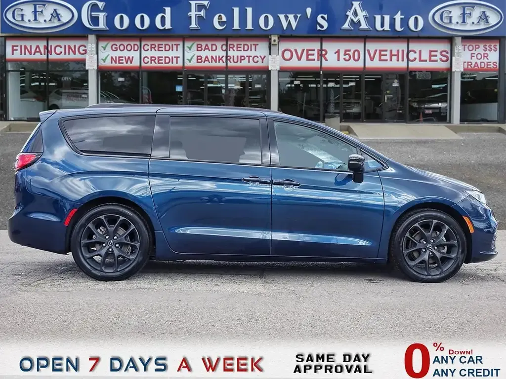 Chrysler Pacifica 2025 photo 3