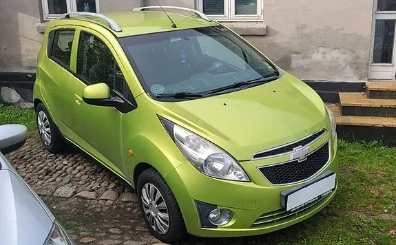 Chevrolet Spark 2010 photo 2