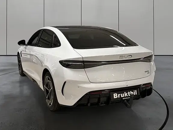 BYD Seal 2026 photo 3
