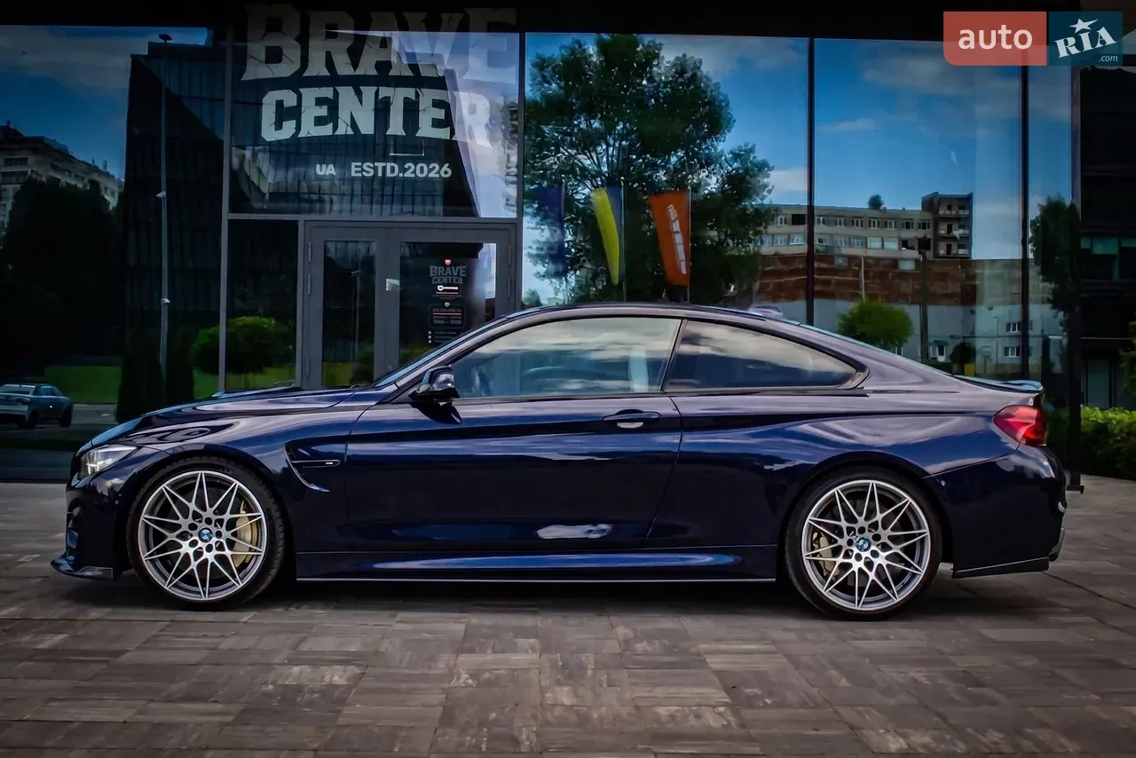 BMW M4 2014 photo 3