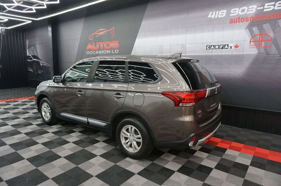 Mitsubishi Outlander 2018 photo 5