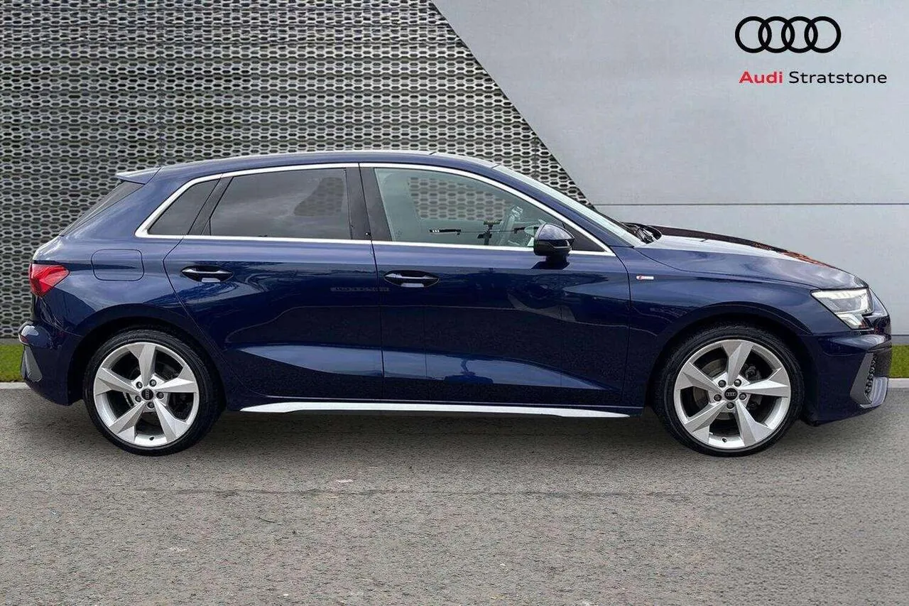 Audi A3 2024 photo 4
