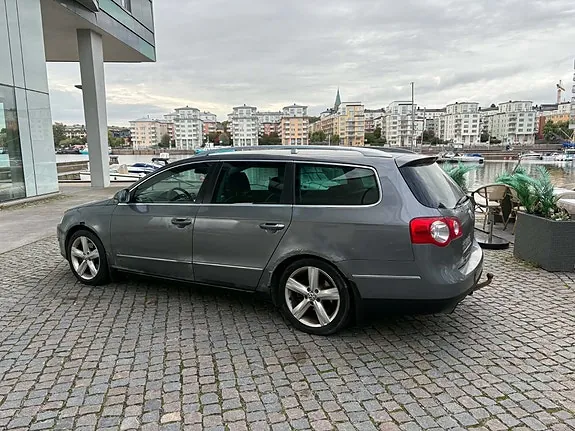 Volkswagen Passat 2009 photo 3