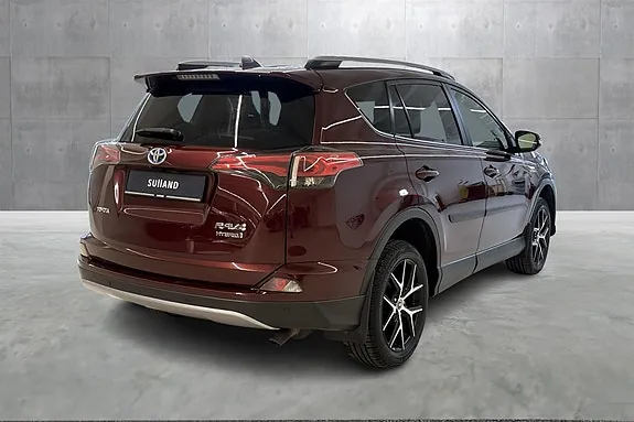 Toyota Rav4 2017 photo 5