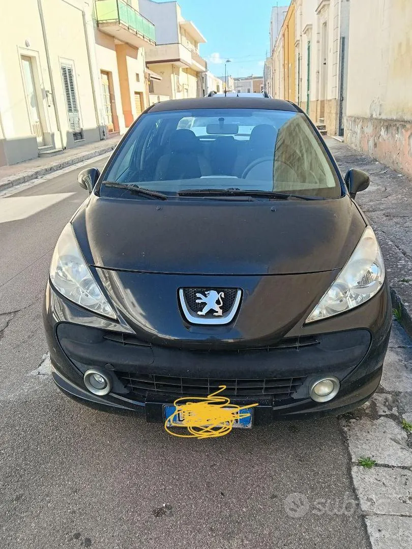 Peugeot 207 2009 photo 2