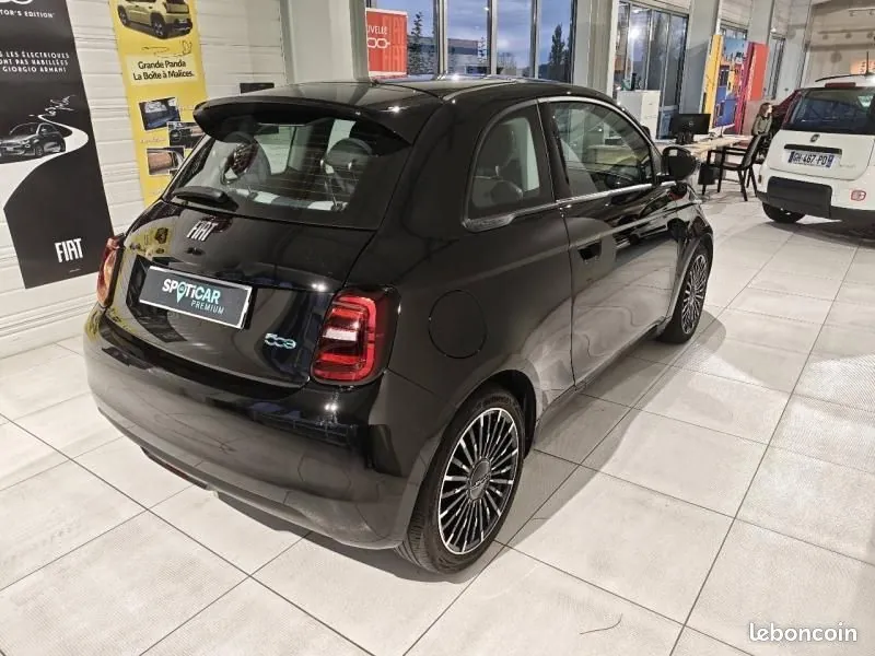 Fiat 500 2023 photo 4