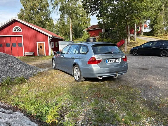 BMW 320D 2006 photo 3
