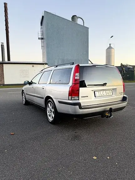 Volvo V70 2002 photo 4