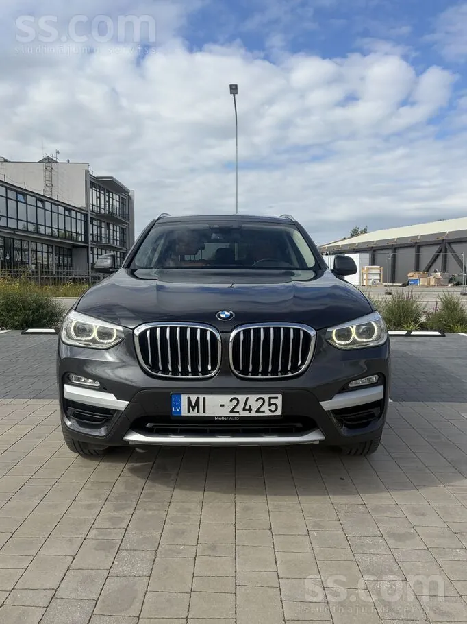 BMW X3 2018 photo 3