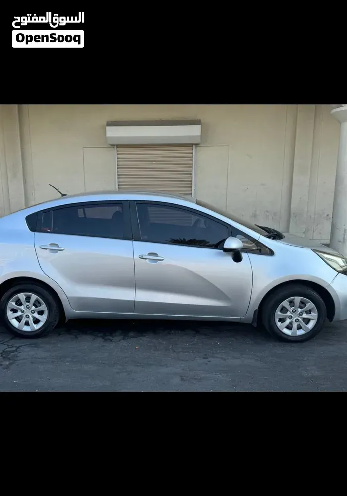 Kia Rio 2012 photo 2
