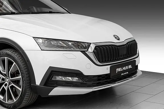 Skoda Octavia Scout 2023 photo 2