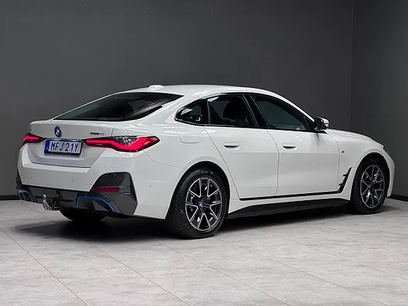 BMW I4 2024 photo 2