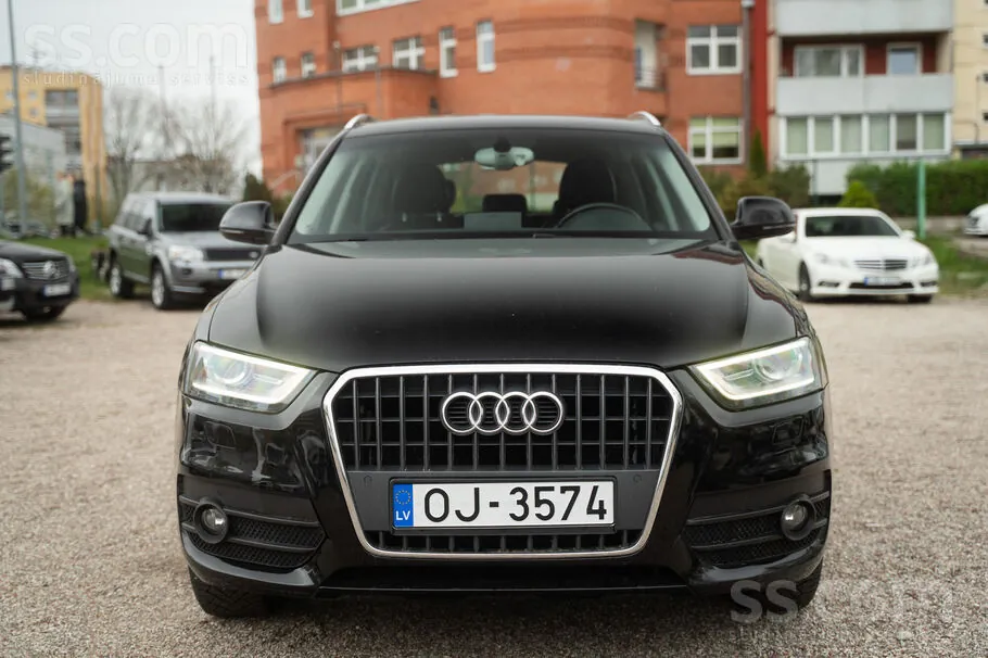 Audi Q3 2014 photo 2