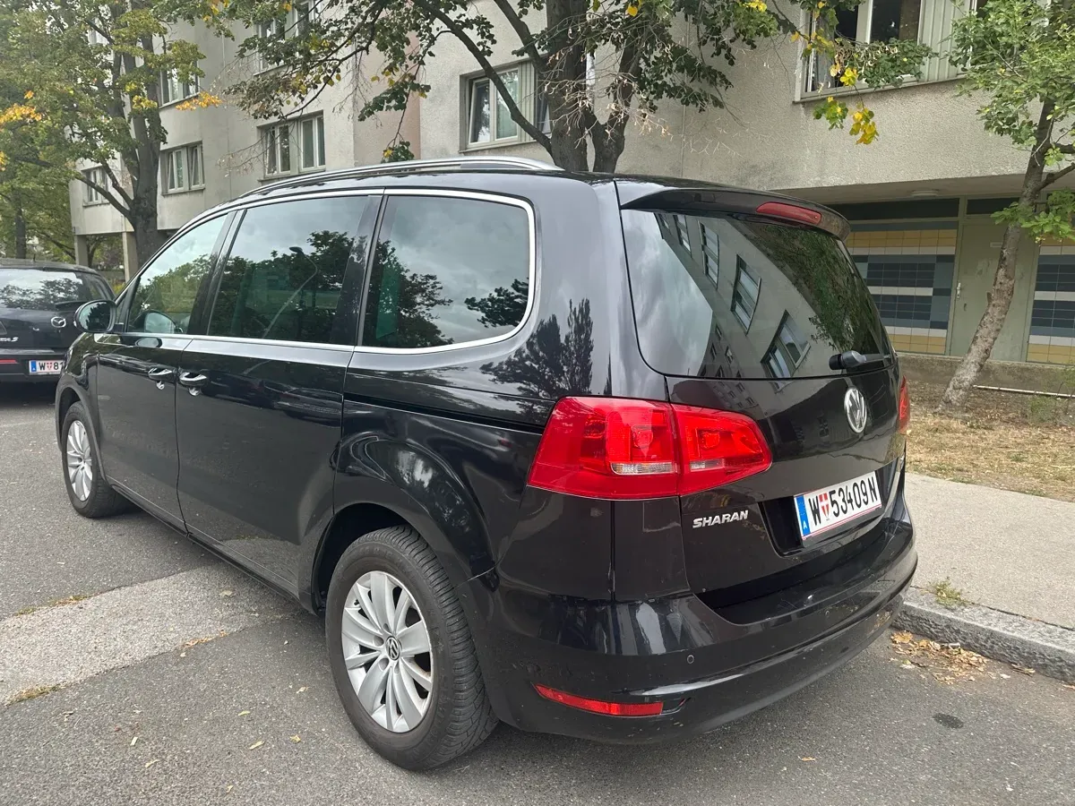 Volkswagen Sharan 2013 photo 2