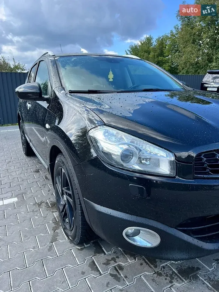 Nissan Qashqai 2011 photo 2