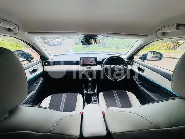 Honda Vezel 2025 photo 2