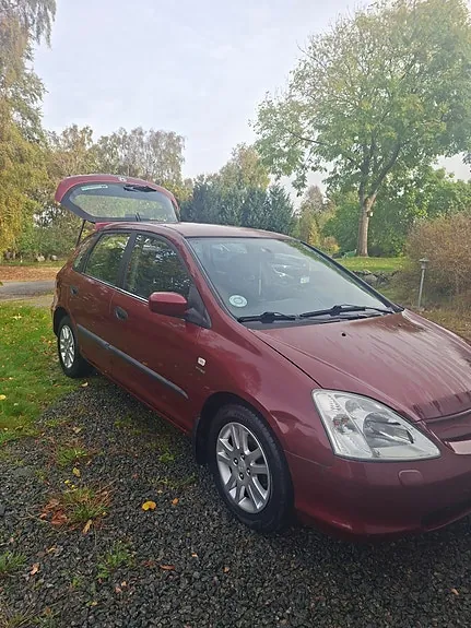 Honda Civic 2003 photo 2