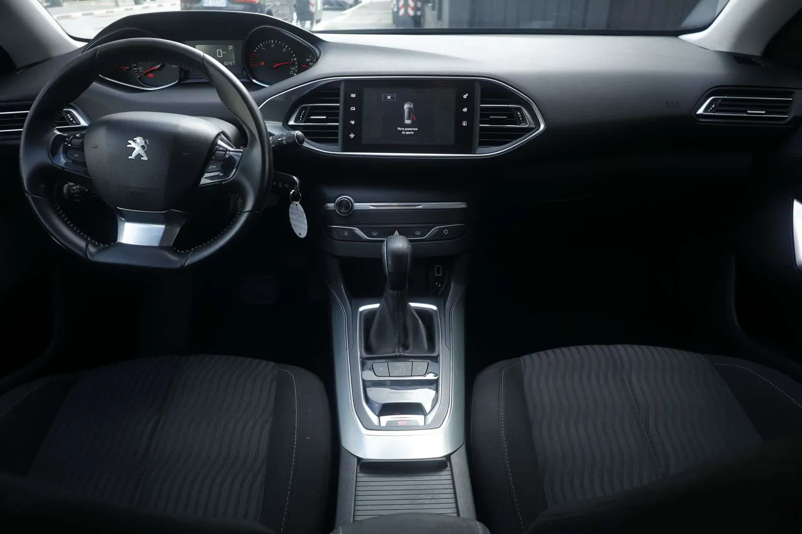 Peugeot 308 2014 photo 2