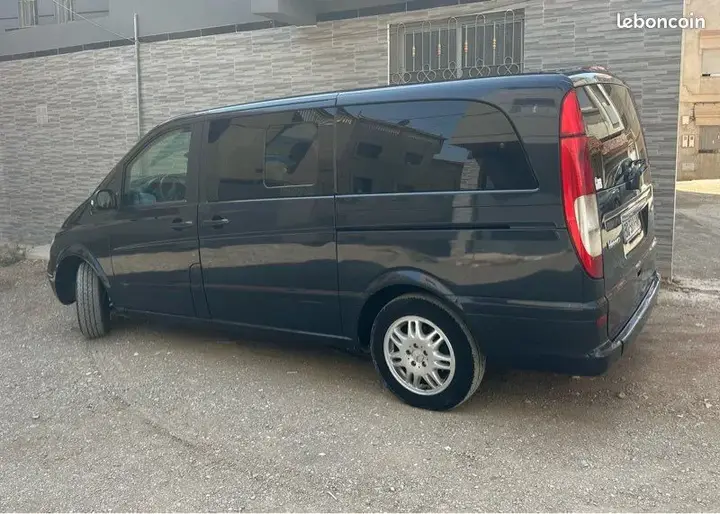 Mercedes-Benz Viano 2005 photo 3