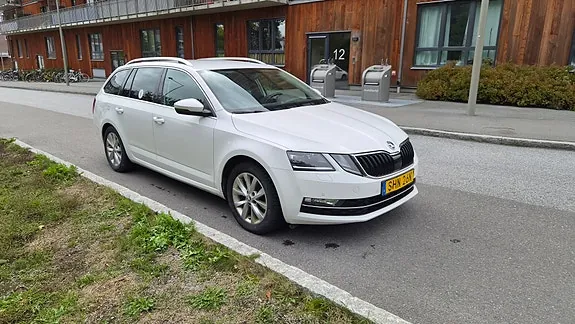 Skoda Octavia 2020 photo 2