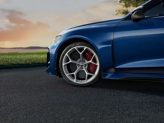 Audi Rs5 2027 photo 3