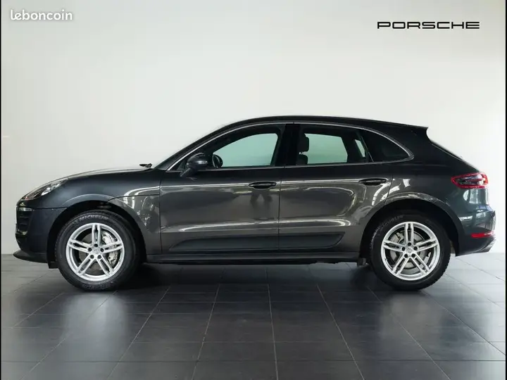 Porsche Macan 2018 photo 2