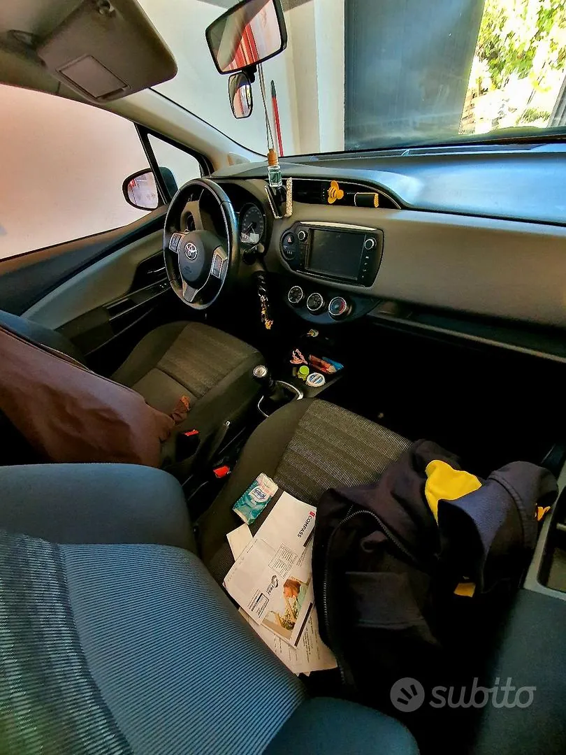 Toyota Yaris 2016 photo 5