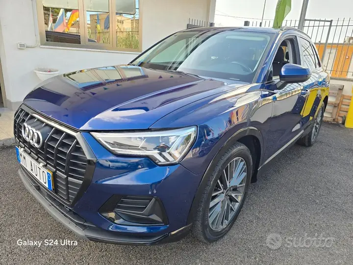 Audi Q3 2023 photo 3