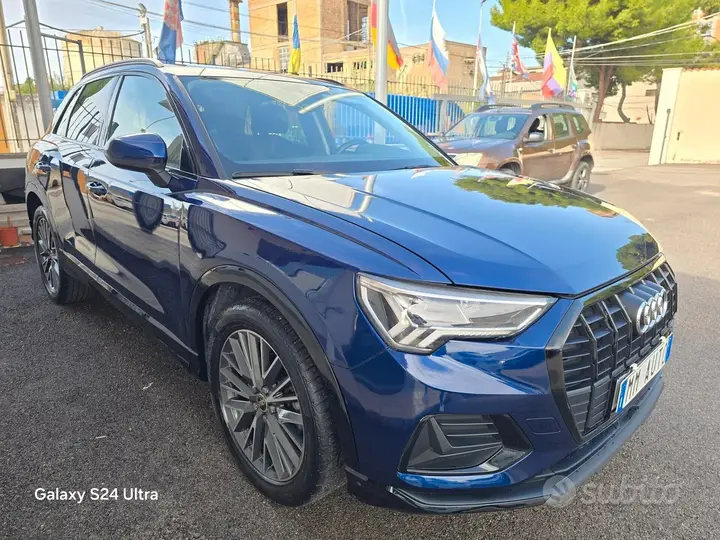 Audi Q3 2023 photo 5