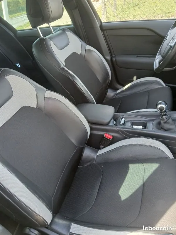 DS Automobiles Ds4 2015 photo 2