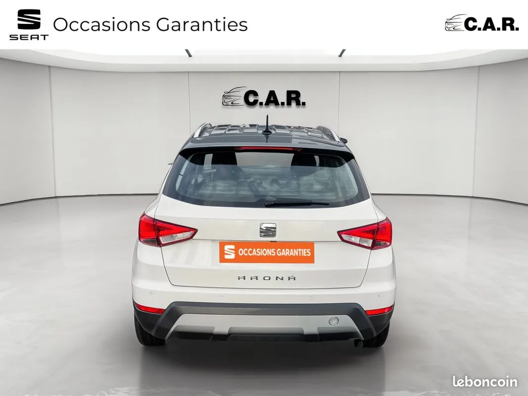 Seat Arona 2017 photo 4