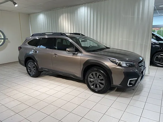 Subaru Outback 2025 photo 2