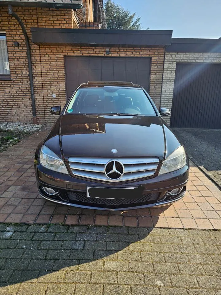 Mercedes-Benz C250