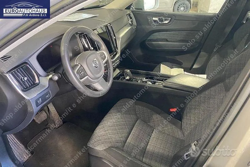 Volvo Xc60 2022 photo 3