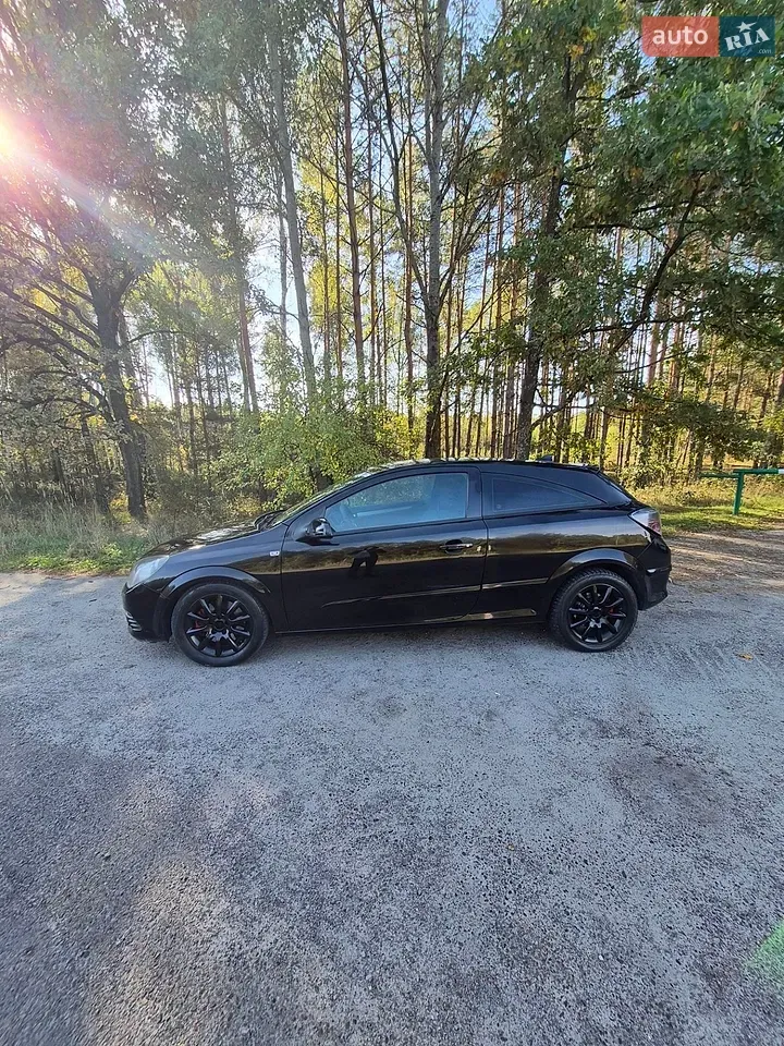 Opel Astra Gtc 2006 photo 4