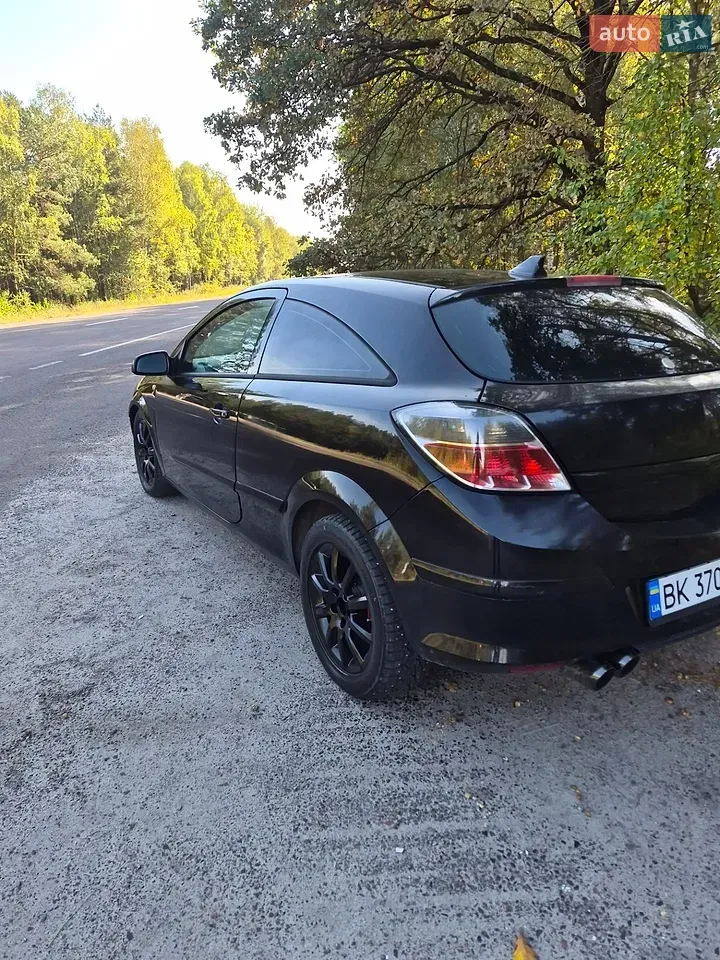 Opel Astra Gtc 2006 photo 5