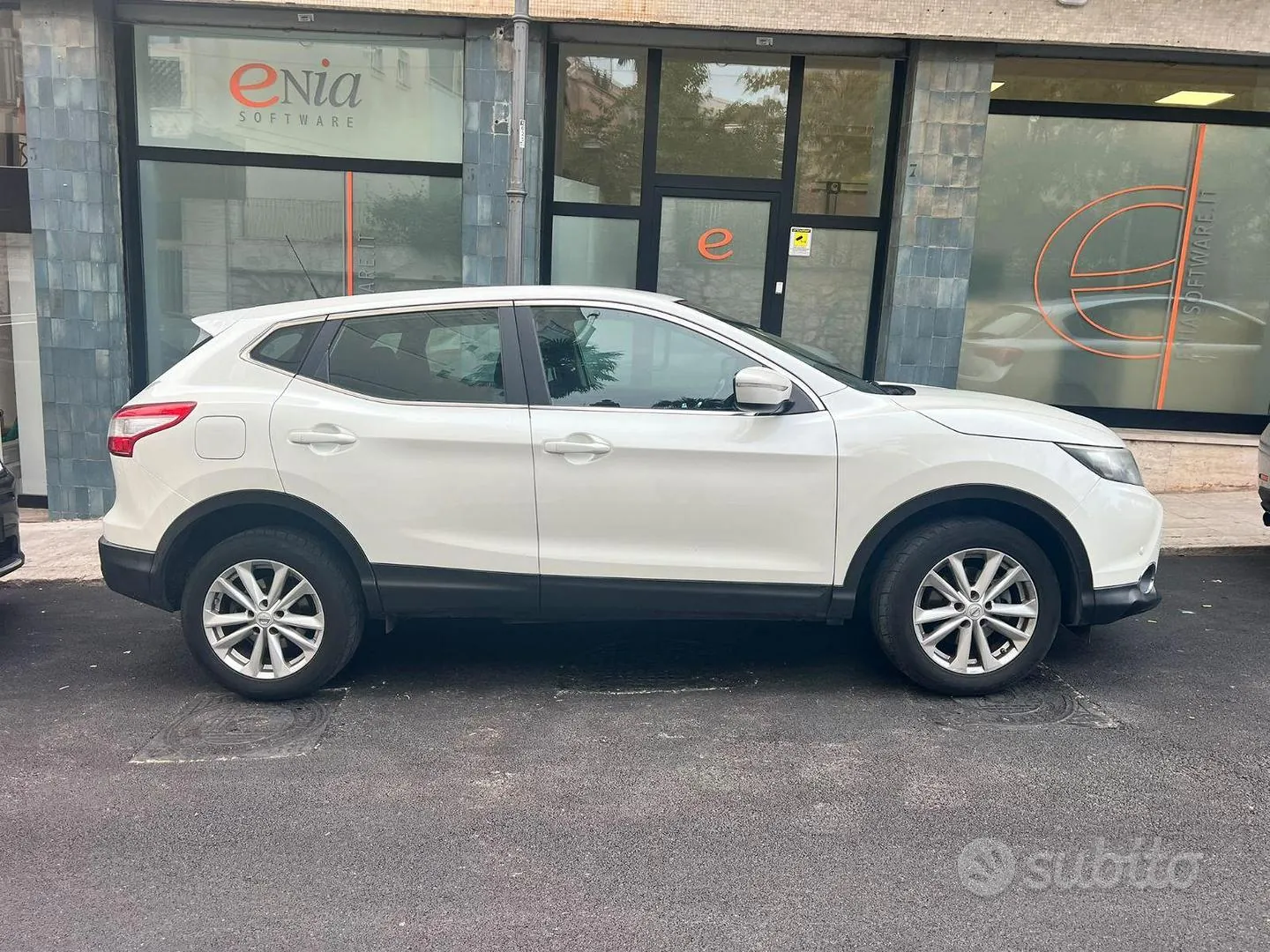 Nissan Qashqai 2014 photo 3