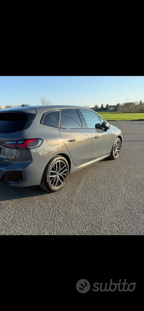 BMW 218D 2022 photo 2
