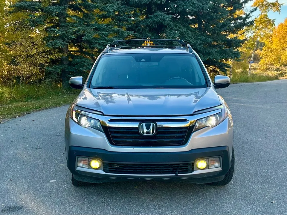 Honda Ridgeline 2017 photo 2