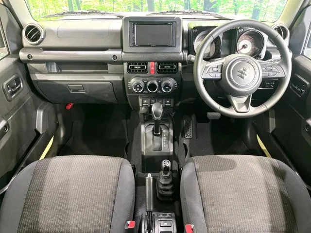 Suzuki Jimny 2026 photo 2