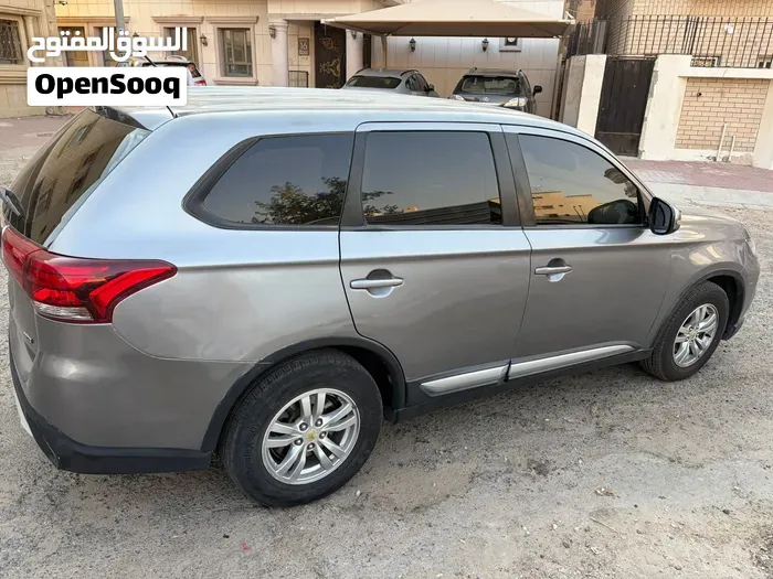 Mitsubishi Outlander 2016 photo 3