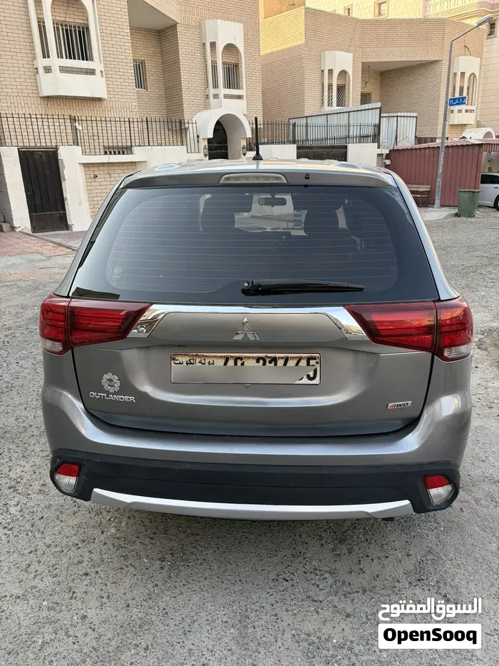 Mitsubishi Outlander 2016 photo 4